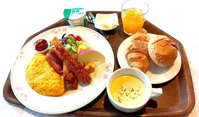 白樺湖榮園 Hotel Chino Exterior photo